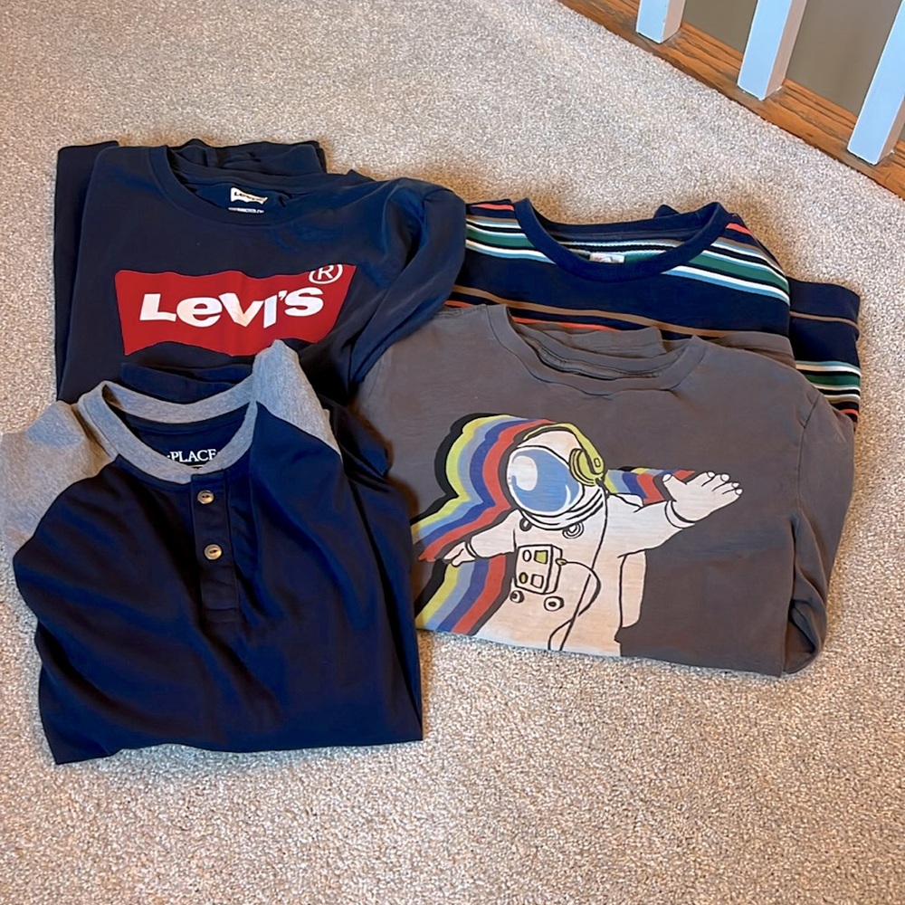 4 Boys Long Sleeve T-shirts.  Size Lg (10-12)